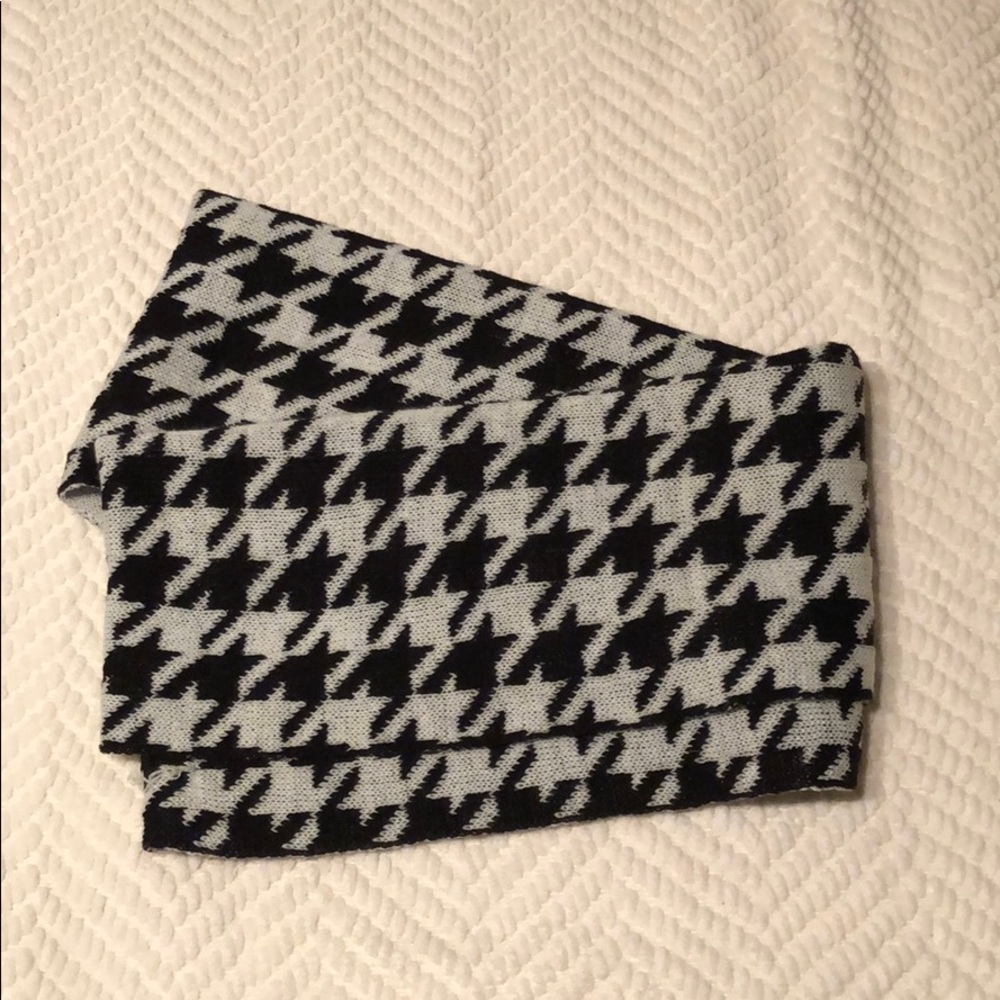 Infinity scarf